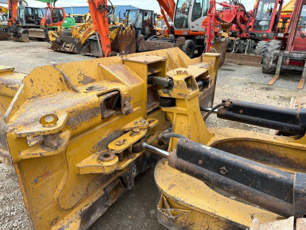 Булдозер CAT D 6 N LGP: снимка 11 Булдозер CAT D 6 N LGP: снимка 11
