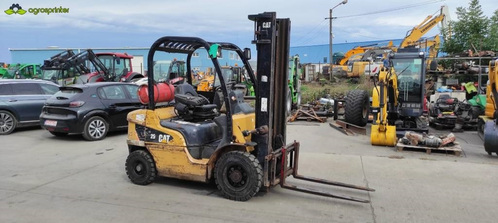 CAT GP 25 N - Газокар: снимка 1 CAT GP 25 N - Газокар: снимка 1
