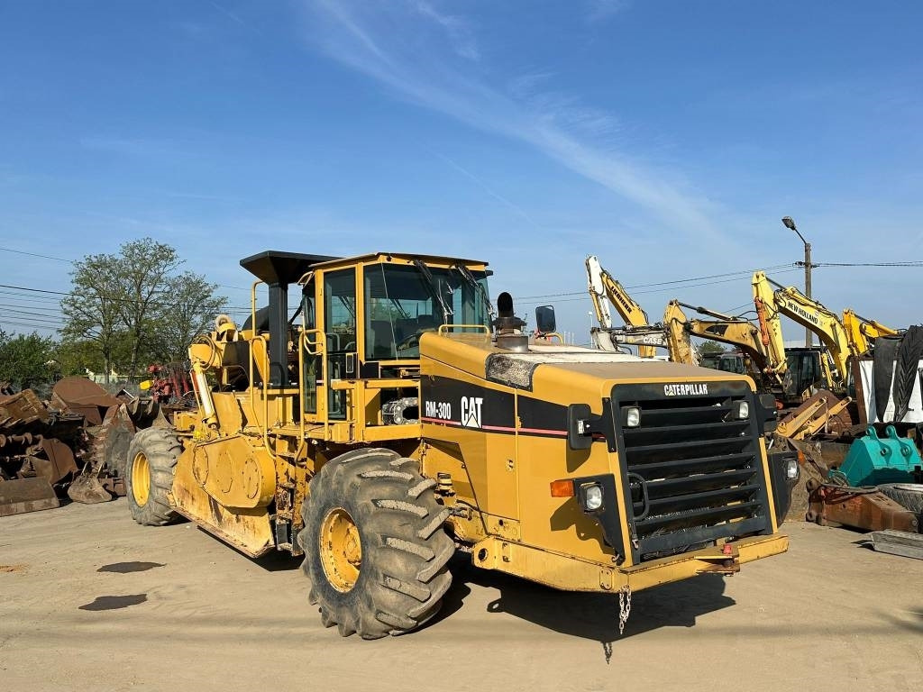 CAT RM 300 - Стабилизатор за почва: снимка 4 CAT RM 300 - Стабилизатор за почва: снимка 4