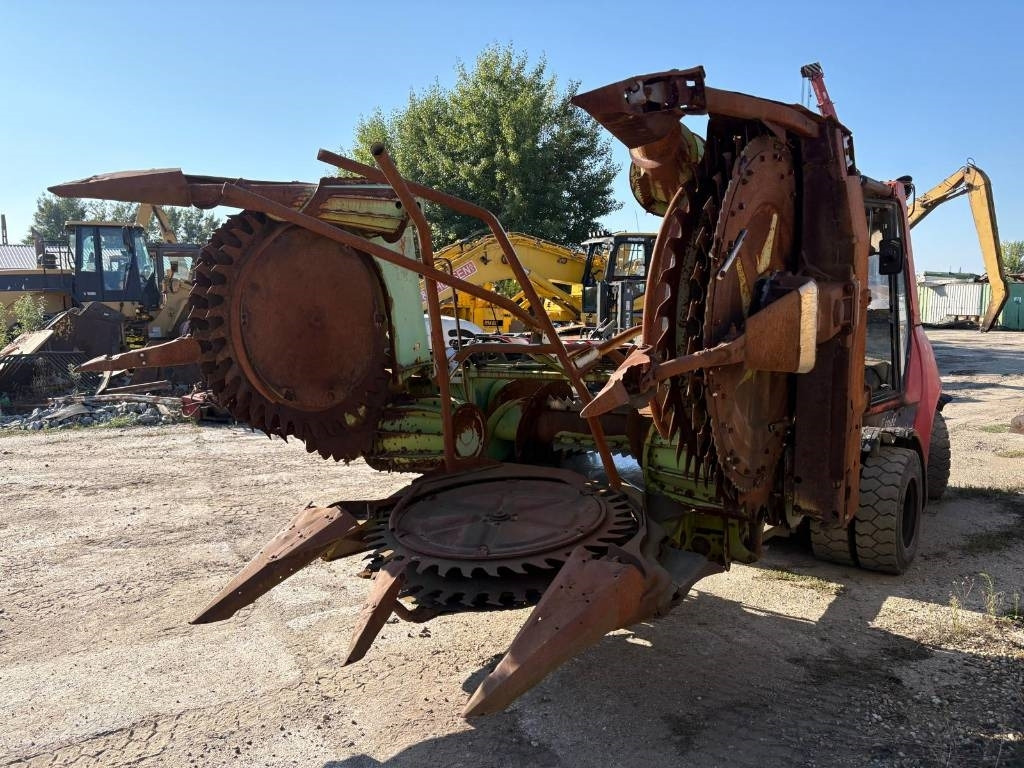 Claas RU 450  - Силажокомбайн: снимка 2 Claas RU 450  - Силажокомбайн: снимка 2