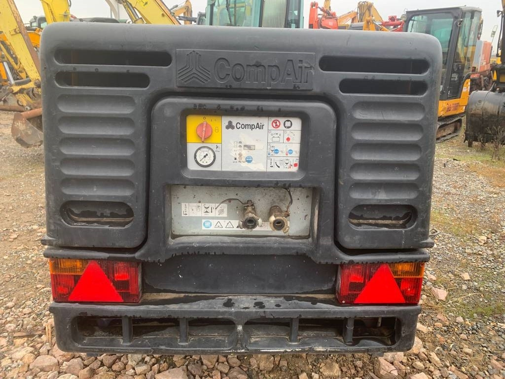 Compair DLT 0407 - Компресор за въздух: снимка 3 Compair DLT 0407 - Компресор за въздух: снимка 3