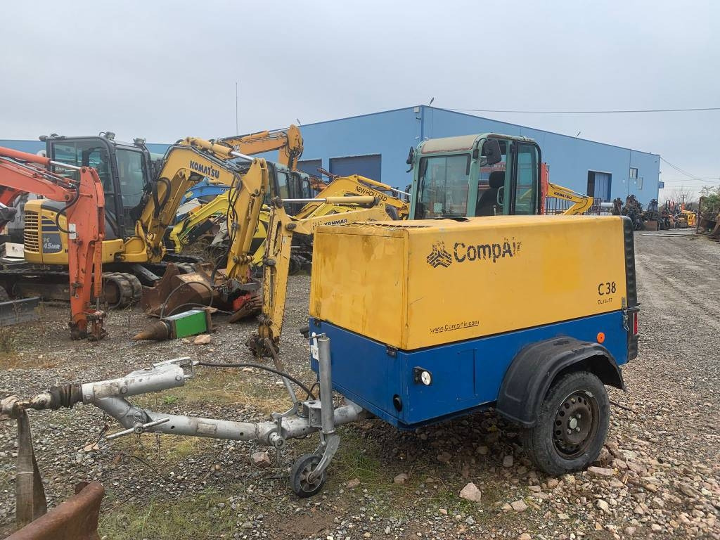 Compair DLT 0407 - Компресор за въздух: снимка 1 Compair DLT 0407 - Компресор за въздух: снимка 1