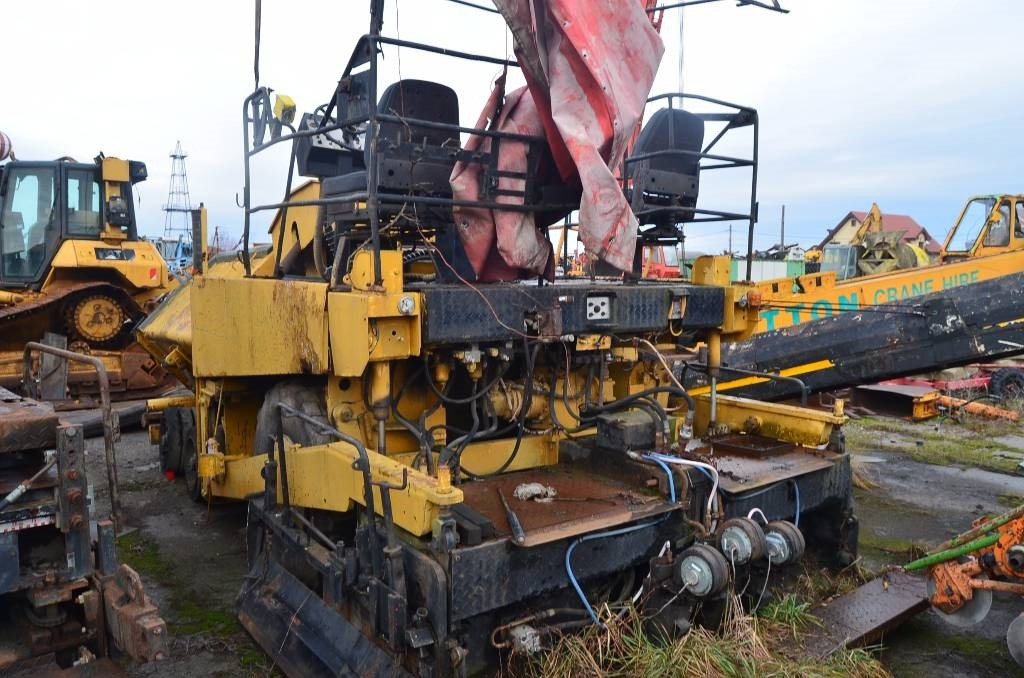 Demag DF 100 P - Асфалтополагач: снимка 2 Demag DF 100 P - Асфалтополагач: снимка 2