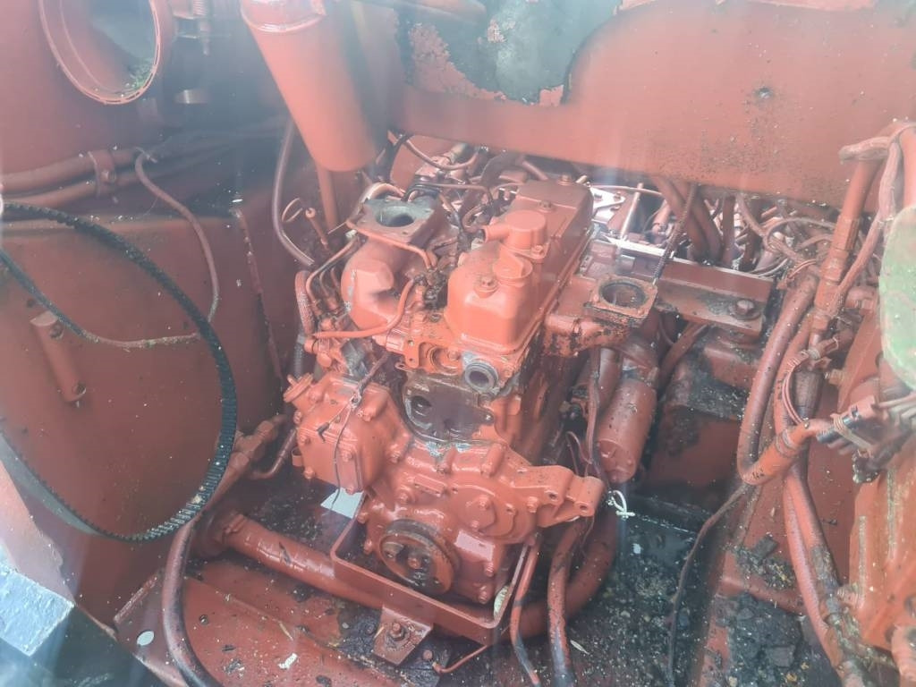 Gehl 3640-3840 FOR PARTS - Мини челен товарач: снимка 3 Gehl 3640-3840 FOR PARTS - Мини челен товарач: снимка 3