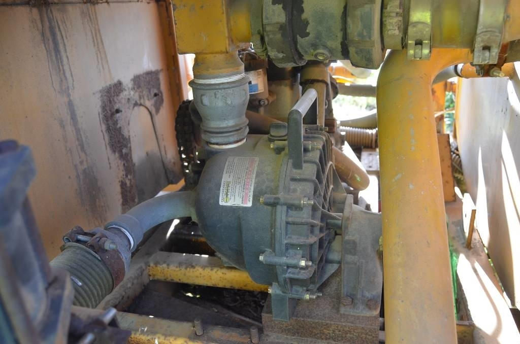 HD 4000 - Прикачна пръскачка: снимка 3 HD 4000 - Прикачна пръскачка: снимка 3