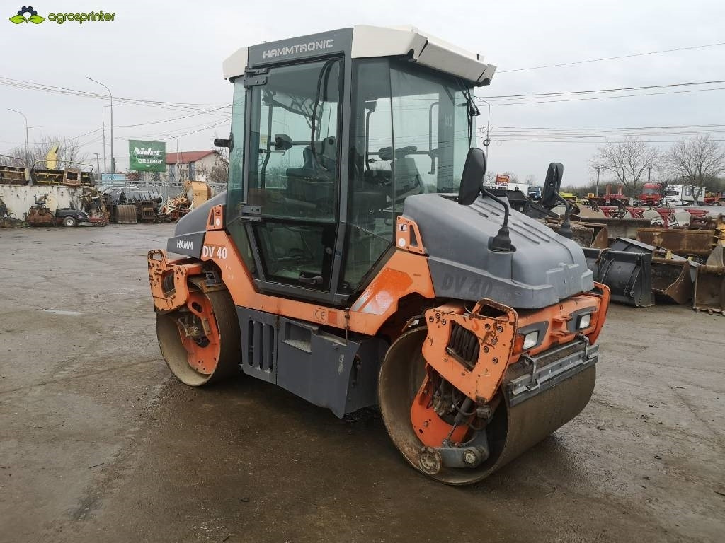 Hamm DV 40 VV - Пътен валяк: снимка 1 Hamm DV 40 VV - Пътен валяк: снимка 1