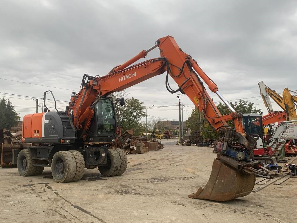Hitachi ZX 145 W-3+SMP Rototilt - Колесен багер: снимка 4 Hitachi ZX 145 W-3+SMP Rototilt - Колесен багер: снимка 4