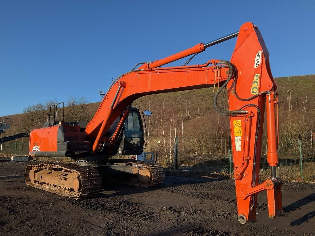 Hitachi ZX 250 LC-6 - Верижен багер: снимка 4 Hitachi ZX 250 LC-6 - Верижен багер: снимка 4