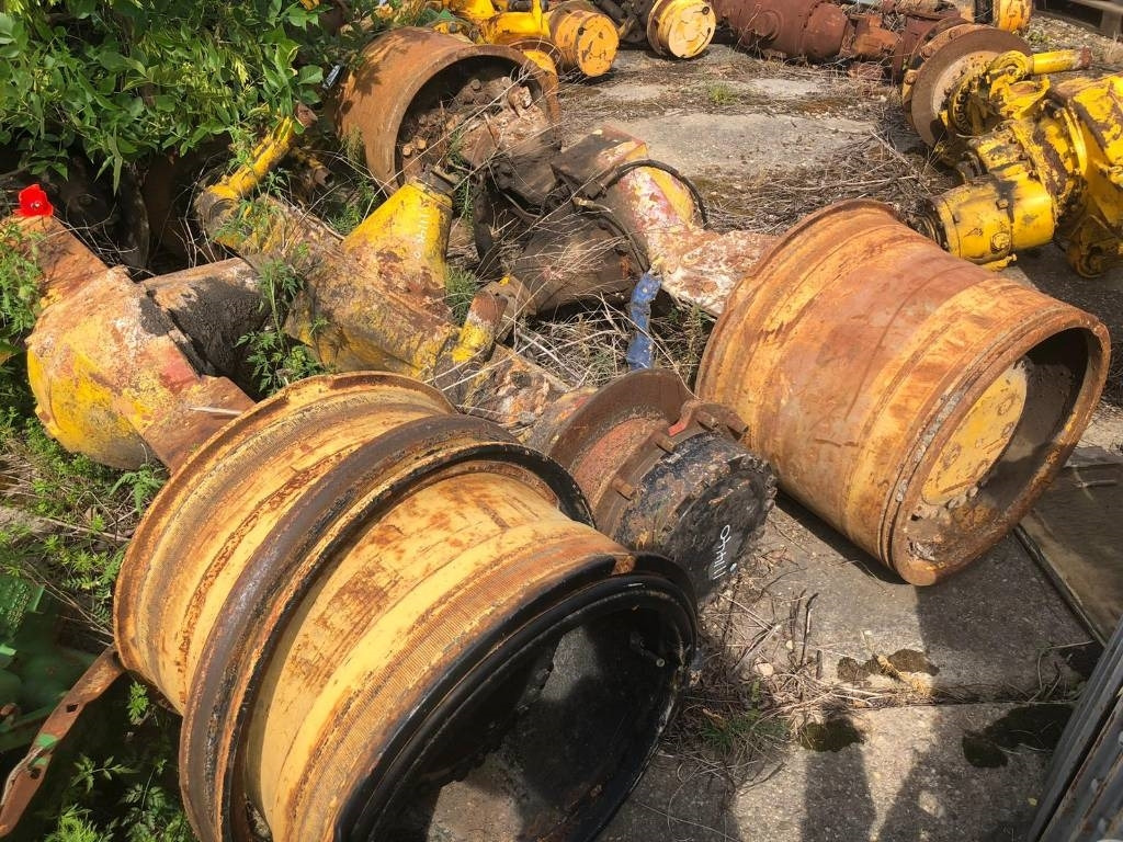 JCB 3 CX PARTS - Ос и части за Строителна техника: снимка 2 JCB 3 CX PARTS - Ос и части за Строителна техника: снимка 2