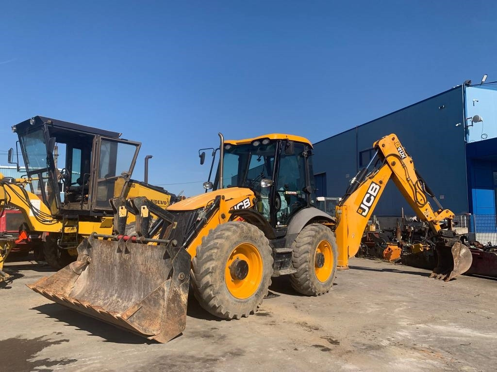 JCB 4 CX - Багер-товарач: снимка 4 JCB 4 CX - Багер-товарач: снимка 4