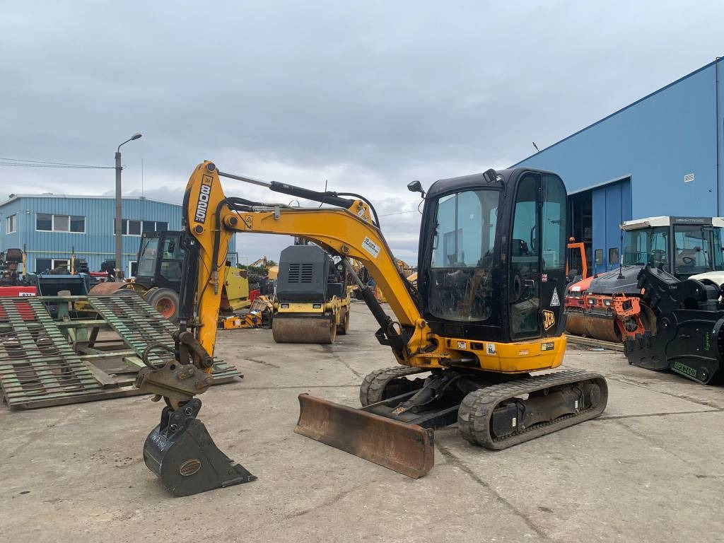 JCB 8025 ZTS - Мини багер: снимка 1 JCB 8025 ZTS - Мини багер: снимка 1