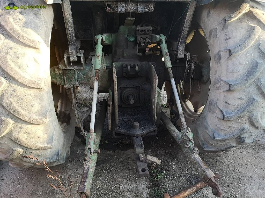 John Deere 3030 - Трактор: снимка 4 John Deere 3030 - Трактор: снимка 4