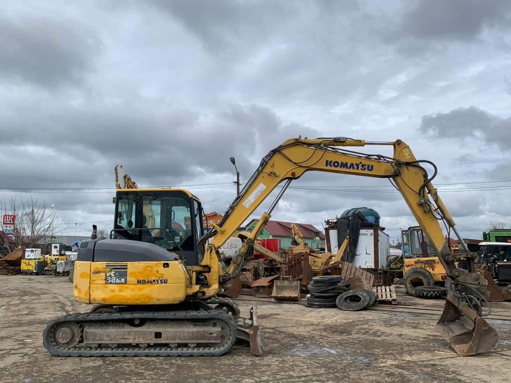 Komatsu PC 88 MR-6  - Мини багер: снимка 3 Komatsu PC 88 MR-6  - Мини багер: снимка 3