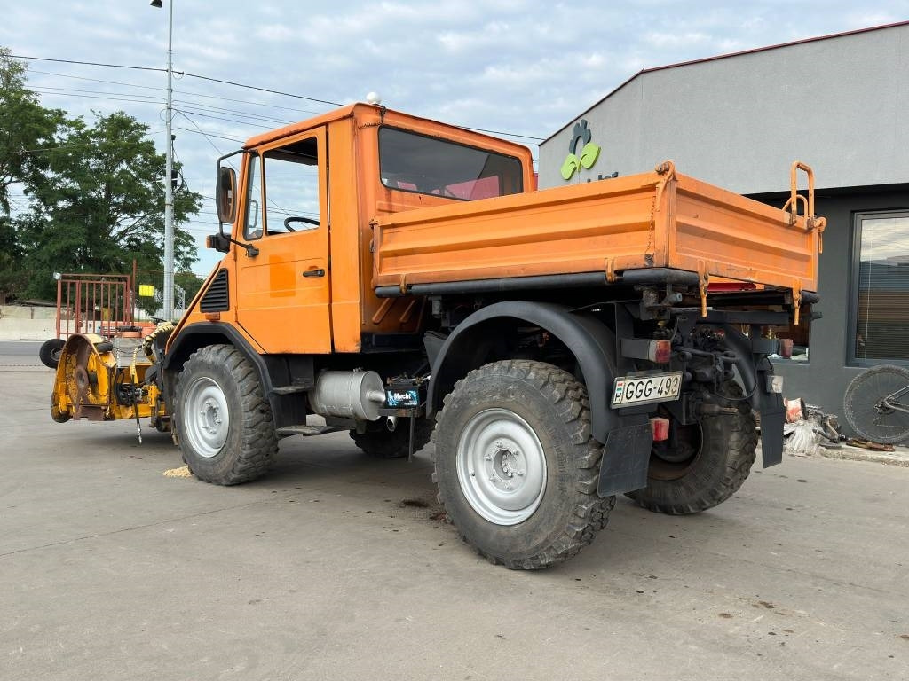 Mercedes-Benz Unimog 408/10 - Комунална/ Специална техника: снимка 3 Mercedes-Benz Unimog 408/10 - Комунална/ Специална техника: снимка 3