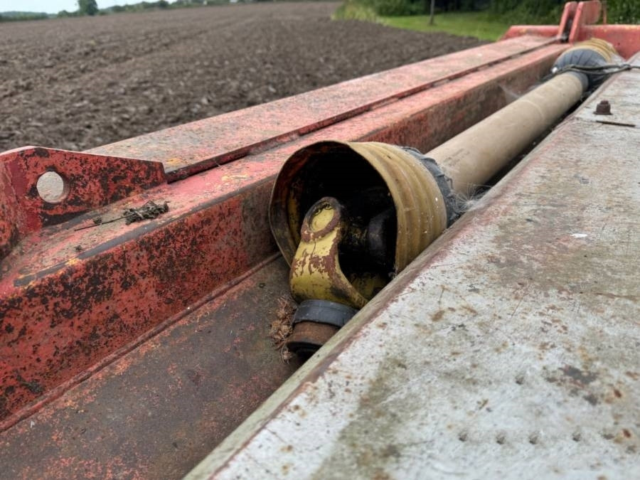 Kuhn 6 - Косачка-шредер/ Мулчер: снимка 5 Kuhn 6 - Косачка-шредер/ Мулчер: снимка 5