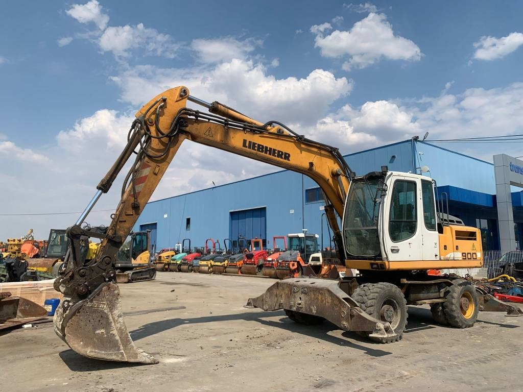 Liebherr A 900 C - Колесен багер: снимка 1 Liebherr A 900 C - Колесен багер: снимка 1