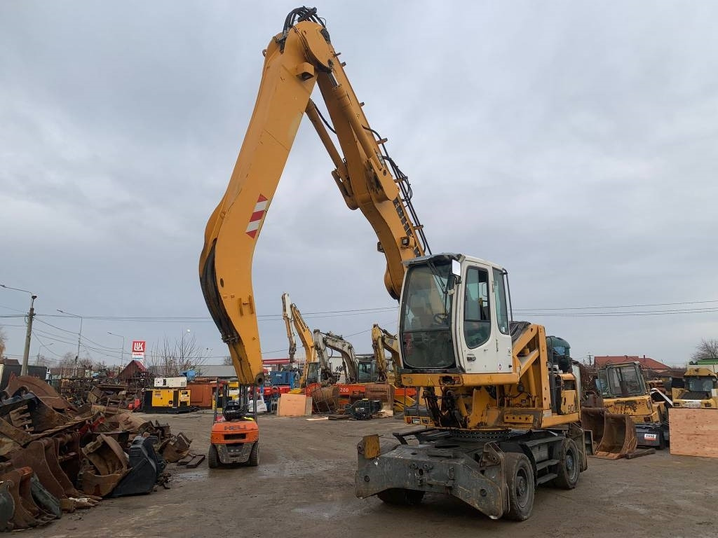 Liebherr A 904 C - Колесен багер: снимка 1 Liebherr A 904 C - Колесен багер: снимка 1