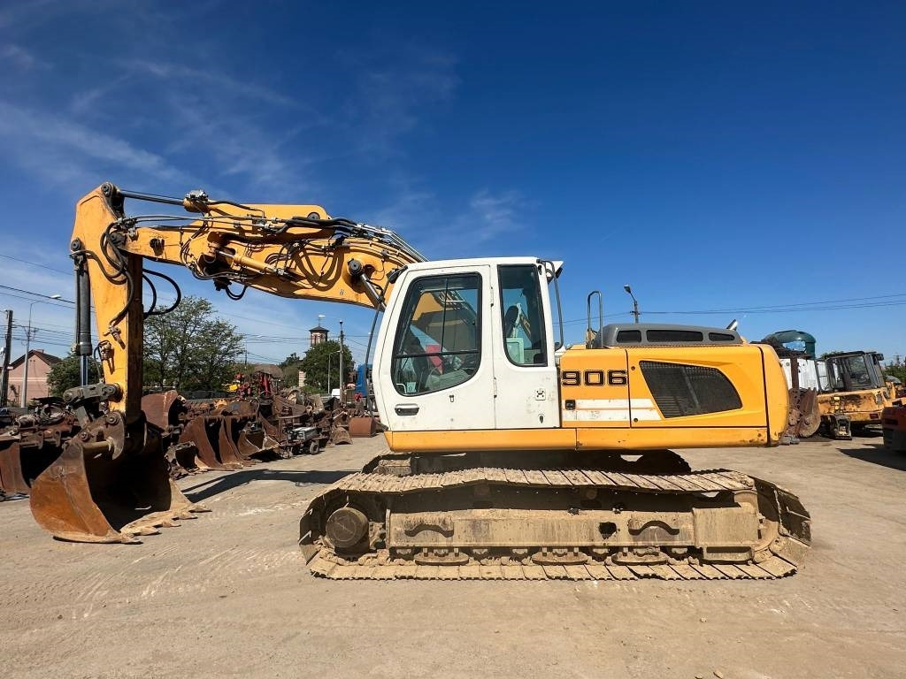 Liebherr R 906 LC - Верижен багер: снимка 4 Liebherr R 906 LC - Верижен багер: снимка 4