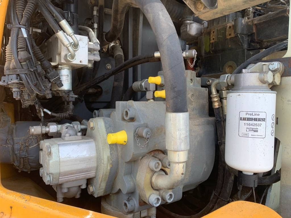 Колесен багер Liebherr R 914 Compact Litronic: снимка 12 Колесен багер Liebherr R 914 Compact Litronic: снимка 12