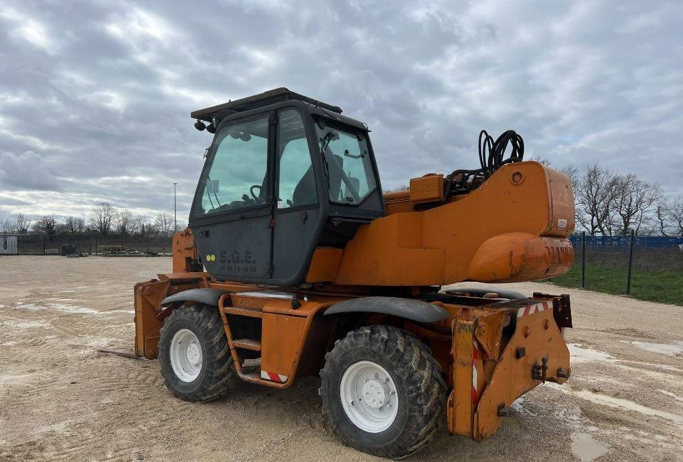 Manitou MRT 1432 - Телескопичен товарач: снимка 3 Manitou MRT 1432 - Телескопичен товарач: снимка 3