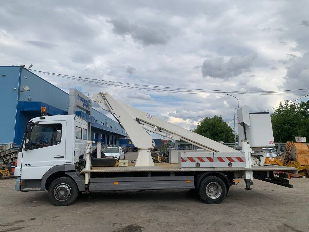 Mercedes-Benz Atego 818 - Автовишка: снимка 2 Mercedes-Benz Atego 818 - Автовишка: снимка 2