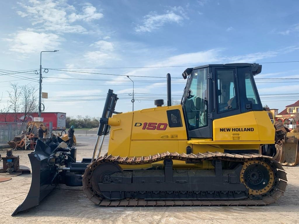 New Holland D 150 - Булдозер: снимка 5 New Holland D 150 - Булдозер: снимка 5