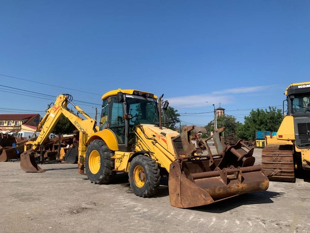 New Holland LB 110-4 PT - Багер-товарач: снимка 5 New Holland LB 110-4 PT - Багер-товарач: снимка 5