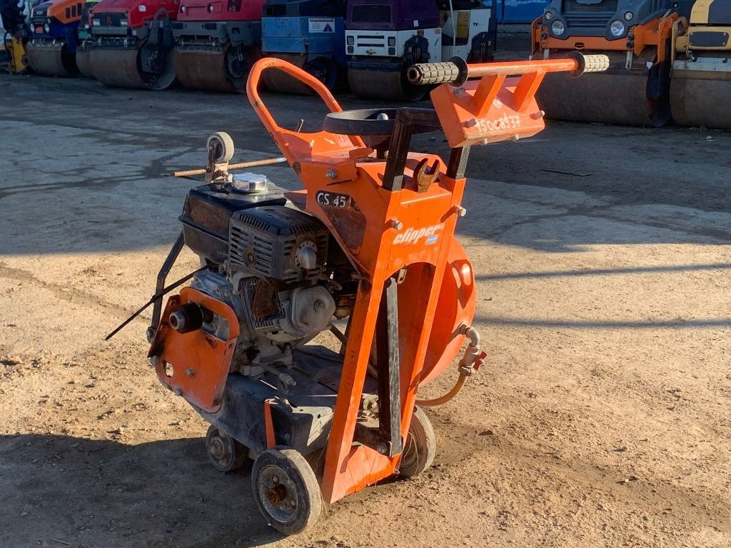 Norton Clipper CS451 - Техника за слагане на асфалт: снимка 4 Norton Clipper CS451 - Техника за слагане на асфалт: снимка 4