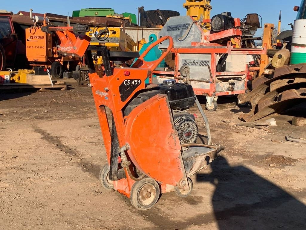 Norton Clipper CS451 - Техника за слагане на асфалт: снимка 3 Norton Clipper CS451 - Техника за слагане на асфалт: снимка 3