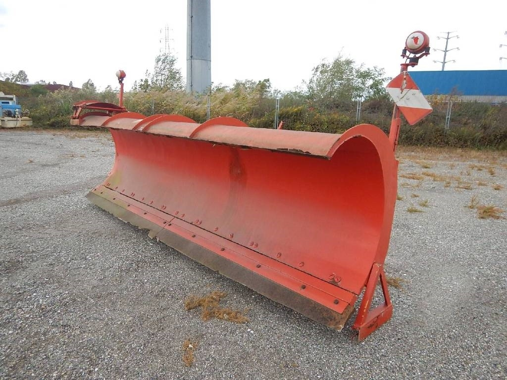Schmidt SM6 - Гребло за сняг: снимка 1 Schmidt SM6 - Гребло за сняг: снимка 1