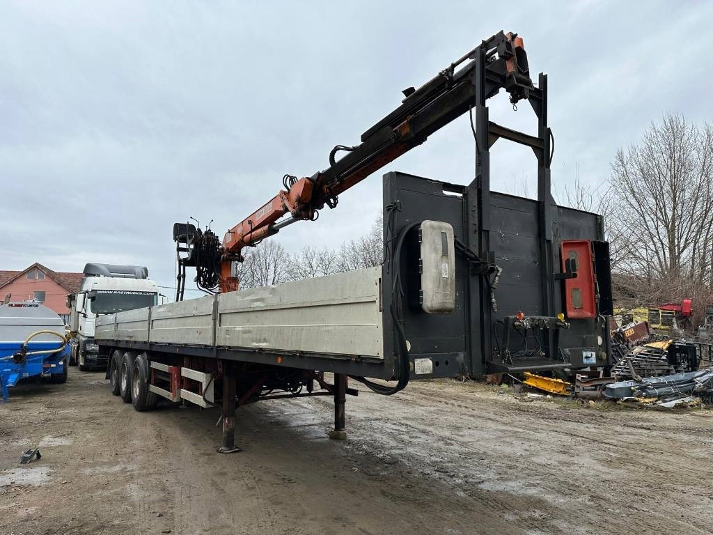 Schmitz SPR 24 - Брезентово полуремарке: снимка 4 Schmitz SPR 24 - Брезентово полуремарке: снимка 4