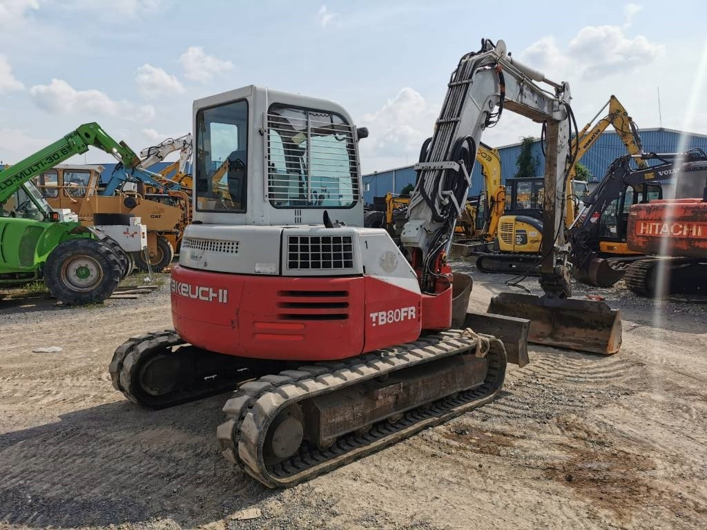 Takeuchi TB80FR - Мини багер: снимка 4 Takeuchi TB80FR - Мини багер: снимка 4