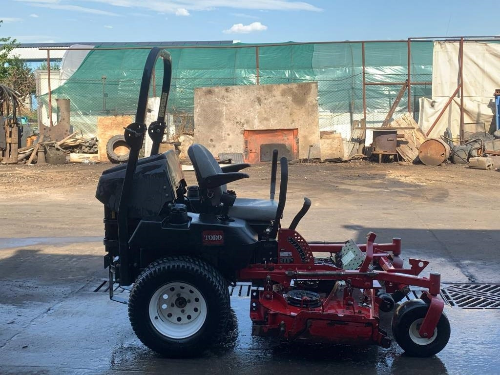 Toro Z MASTER PROFESSIONAL 7000 - Косачка за трева: снимка 3 Toro Z MASTER PROFESSIONAL 7000 - Косачка за трева: снимка 3