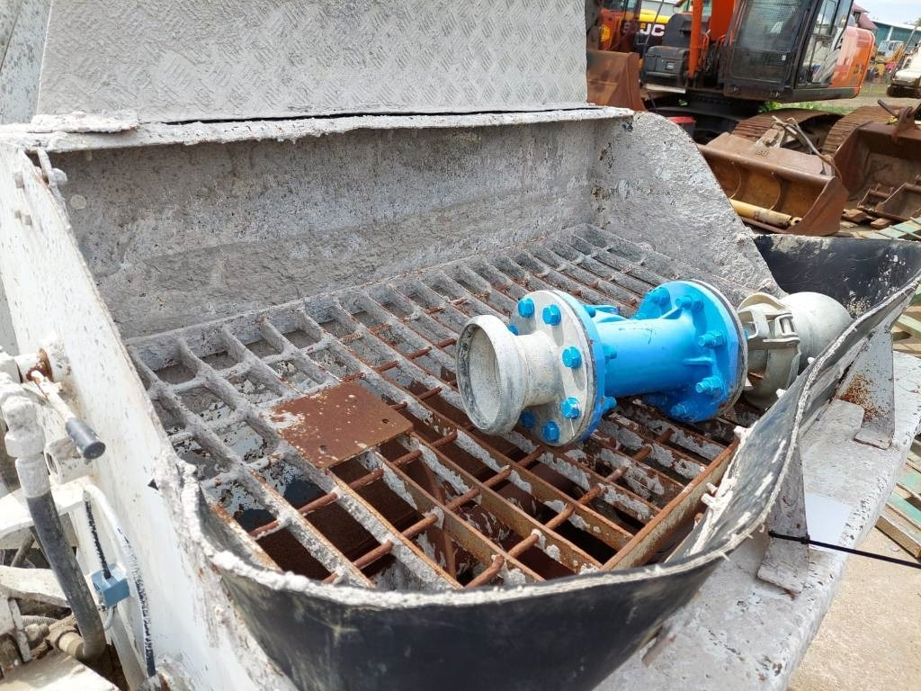 Стационарна бетон помпа Utranazz SCH60C: снимка 7 Стационарна бетон помпа Utranazz SCH60C: снимка 7