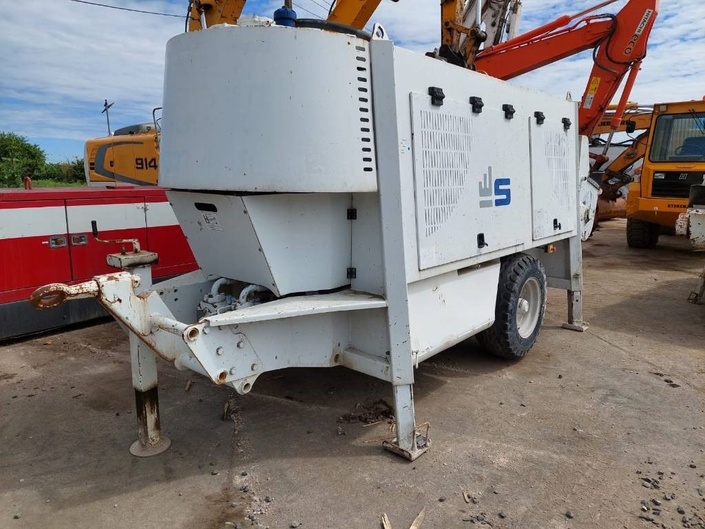 Utranazz SCM80C - Стационарна бетон помпа: снимка 3 Utranazz SCM80C - Стационарна бетон помпа: снимка 3