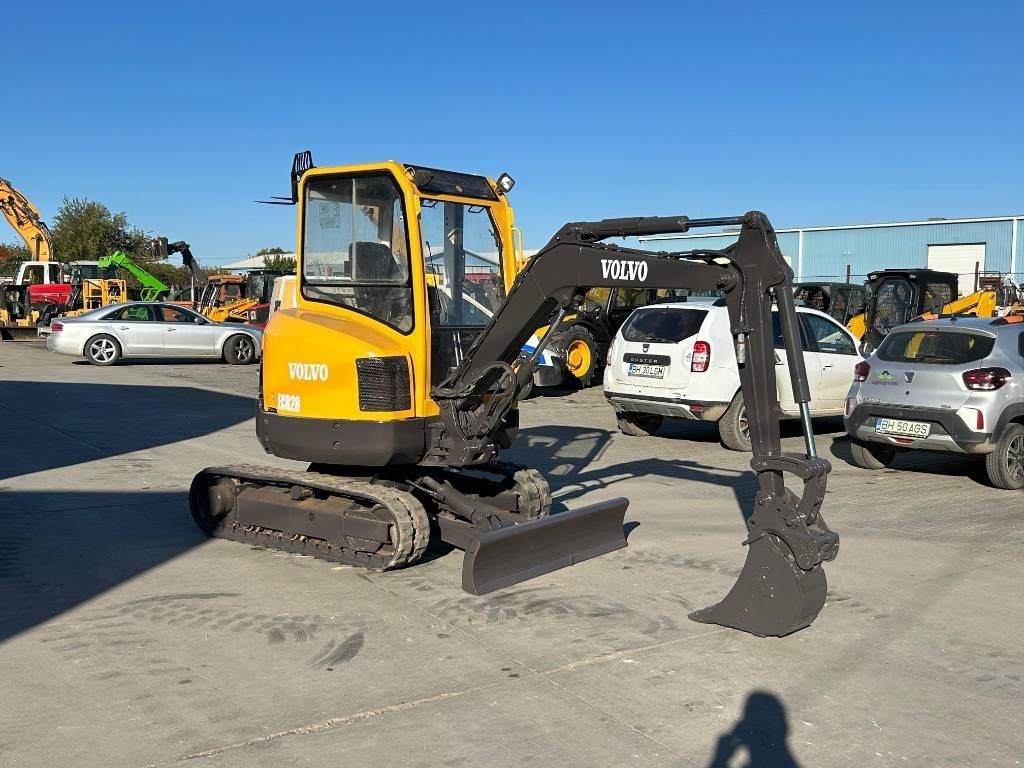 Volvo ECR 28 - Мини багер: снимка 2 Volvo ECR 28 - Мини багер: снимка 2