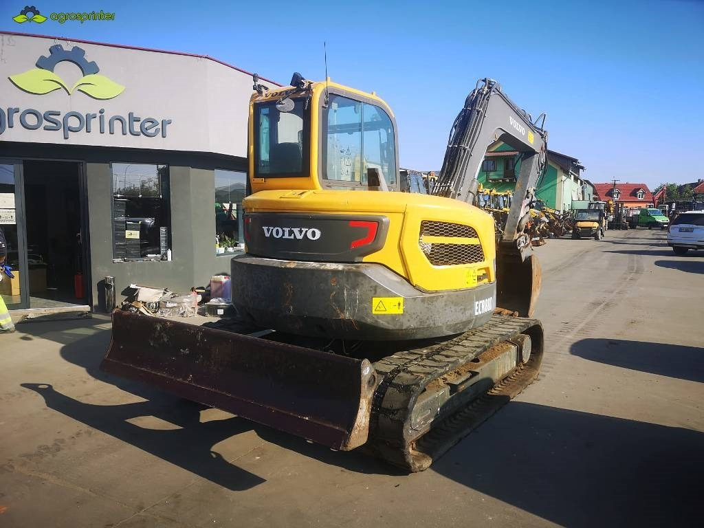 Volvo ECR 88 D - Мини багер: снимка 2 Volvo ECR 88 D - Мини багер: снимка 2