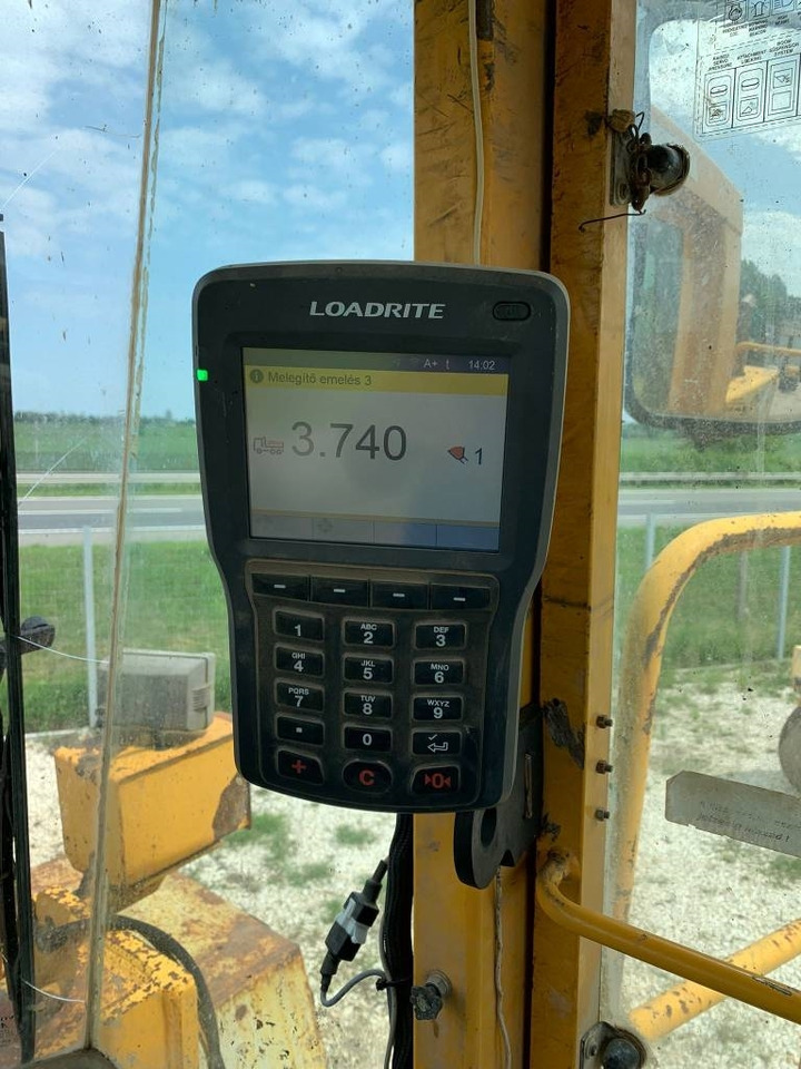 Volvo L330C - Колесен товарач: снимка 4 Volvo L330C - Колесен товарач: снимка 4