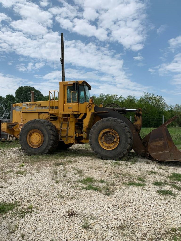 Volvo L330C - Колесен товарач: снимка 3 Volvo L330C - Колесен товарач: снимка 3