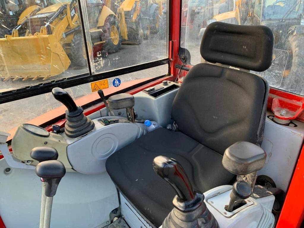Мини багер Wacker Neuson 28 Z3 RD: снимка 8