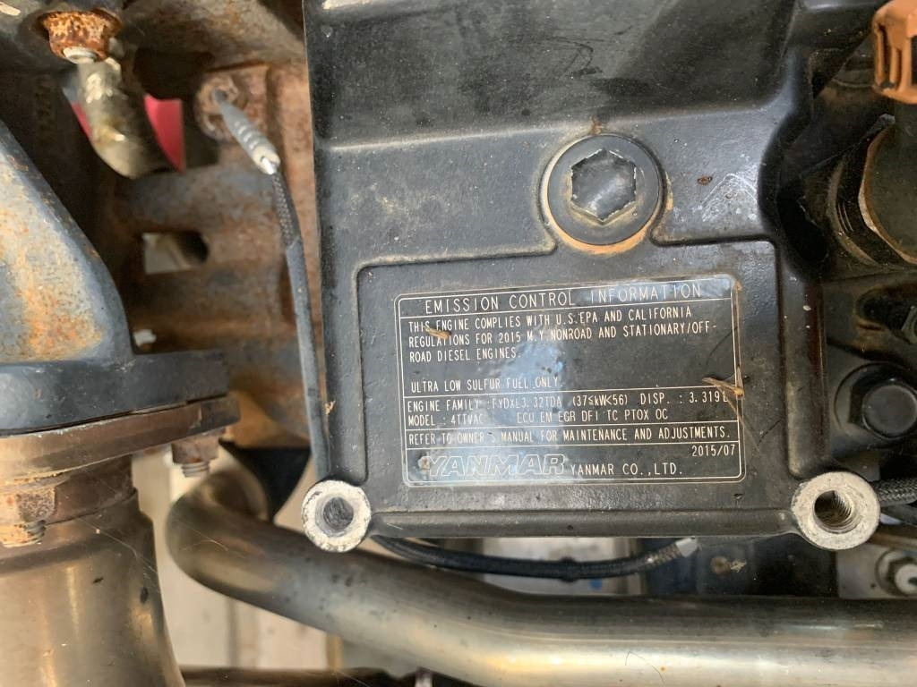 Yanmar 4TNV98CT - Двигател за Строителна техника: снимка 4 Yanmar 4TNV98CT - Двигател за Строителна техника: снимка 4
