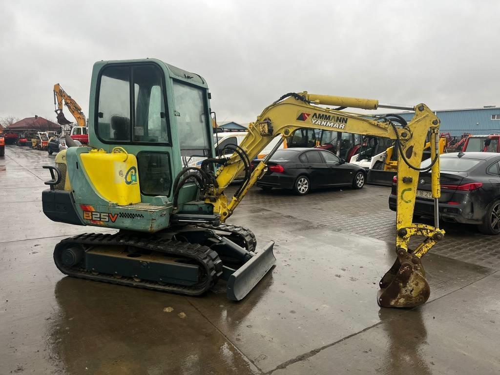 Yanmar B 25 V - Мини багер: снимка 4 Yanmar B 25 V - Мини багер: снимка 4