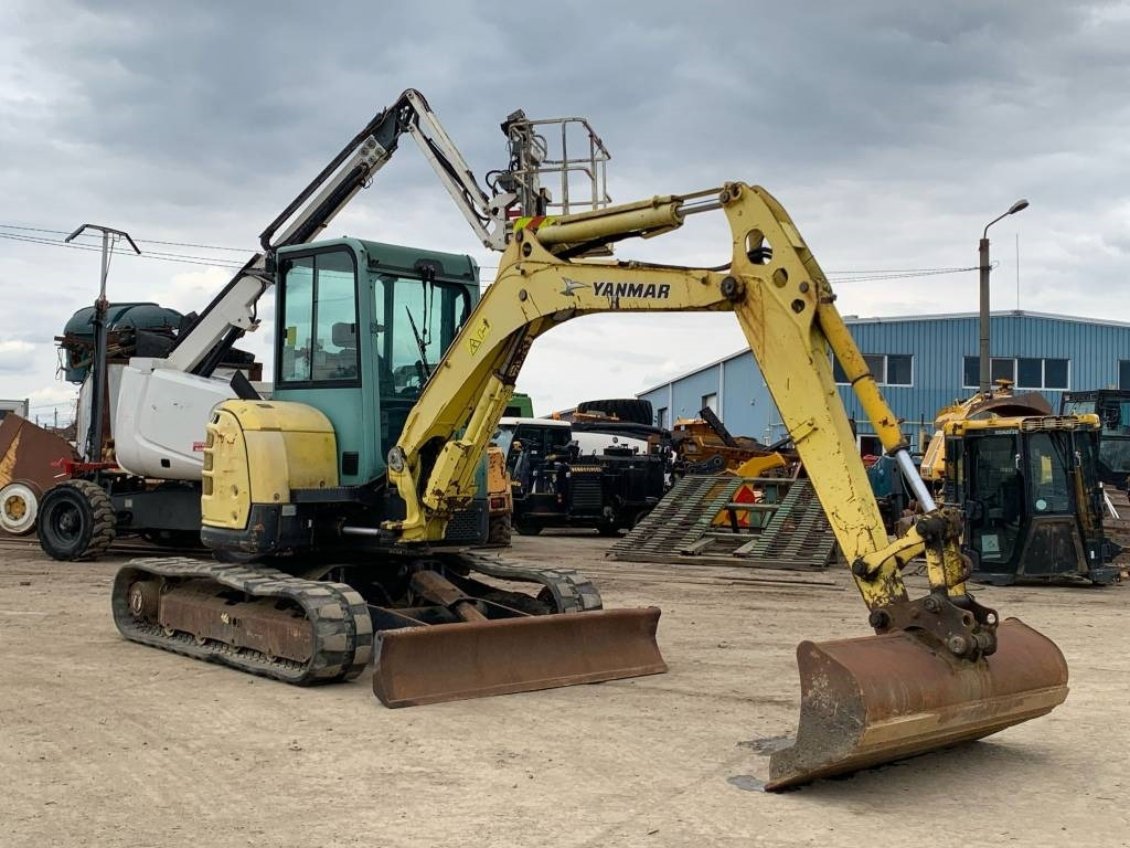 Yanmar Vio 50 - Мини багер: снимка 2 Yanmar Vio 50 - Мини багер: снимка 2