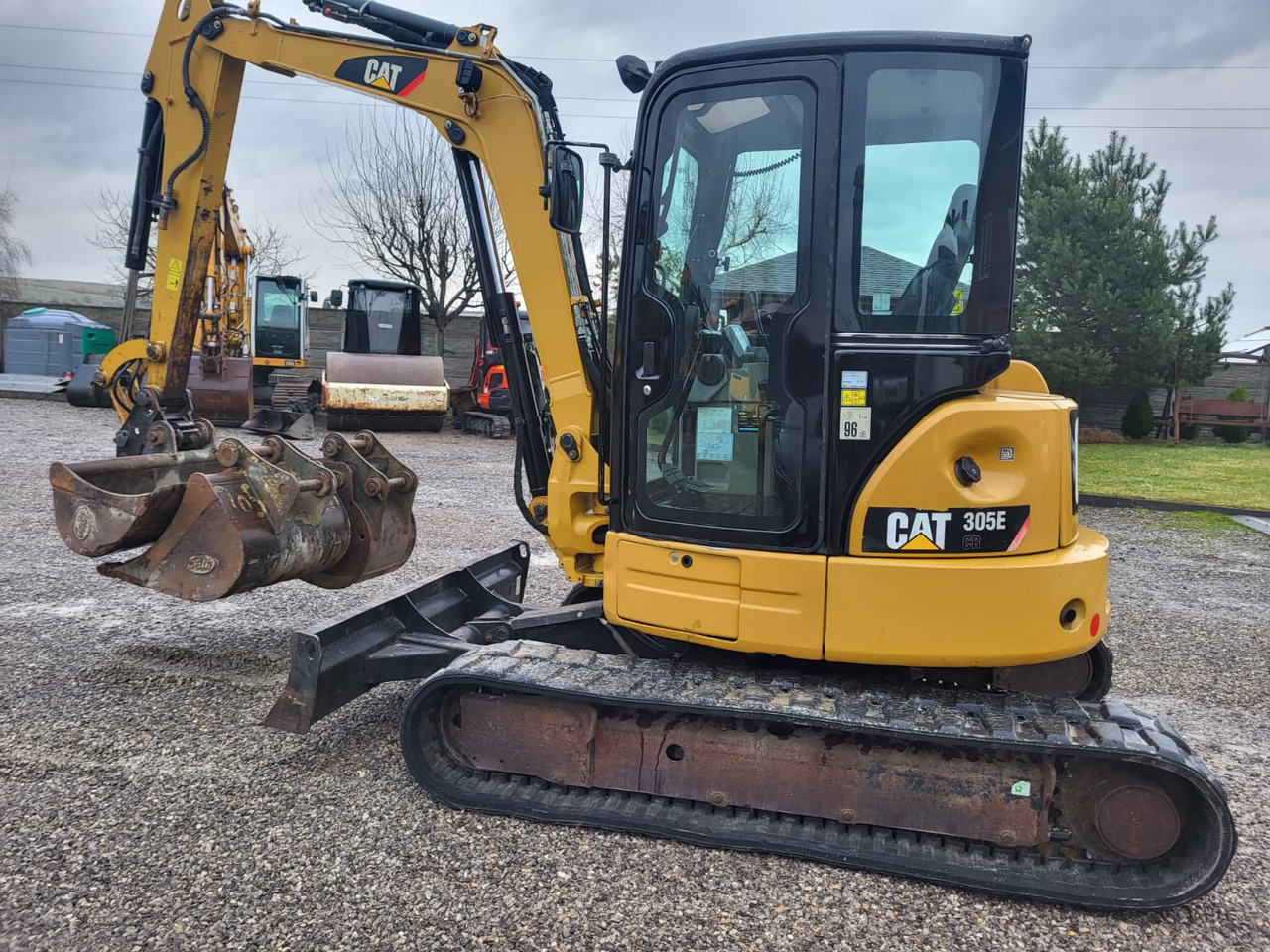 CATERPILLAR 305E CR - Мини багер: снимка 1 CATERPILLAR 305E CR - Мини багер: снимка 1