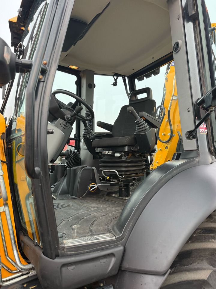 Нови Багер-товарач JCB 3CX: снимка 6