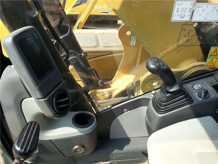 Caterpillar 315D - Верижен багер: снимка 5 Caterpillar 315D - Верижен багер: снимка 5