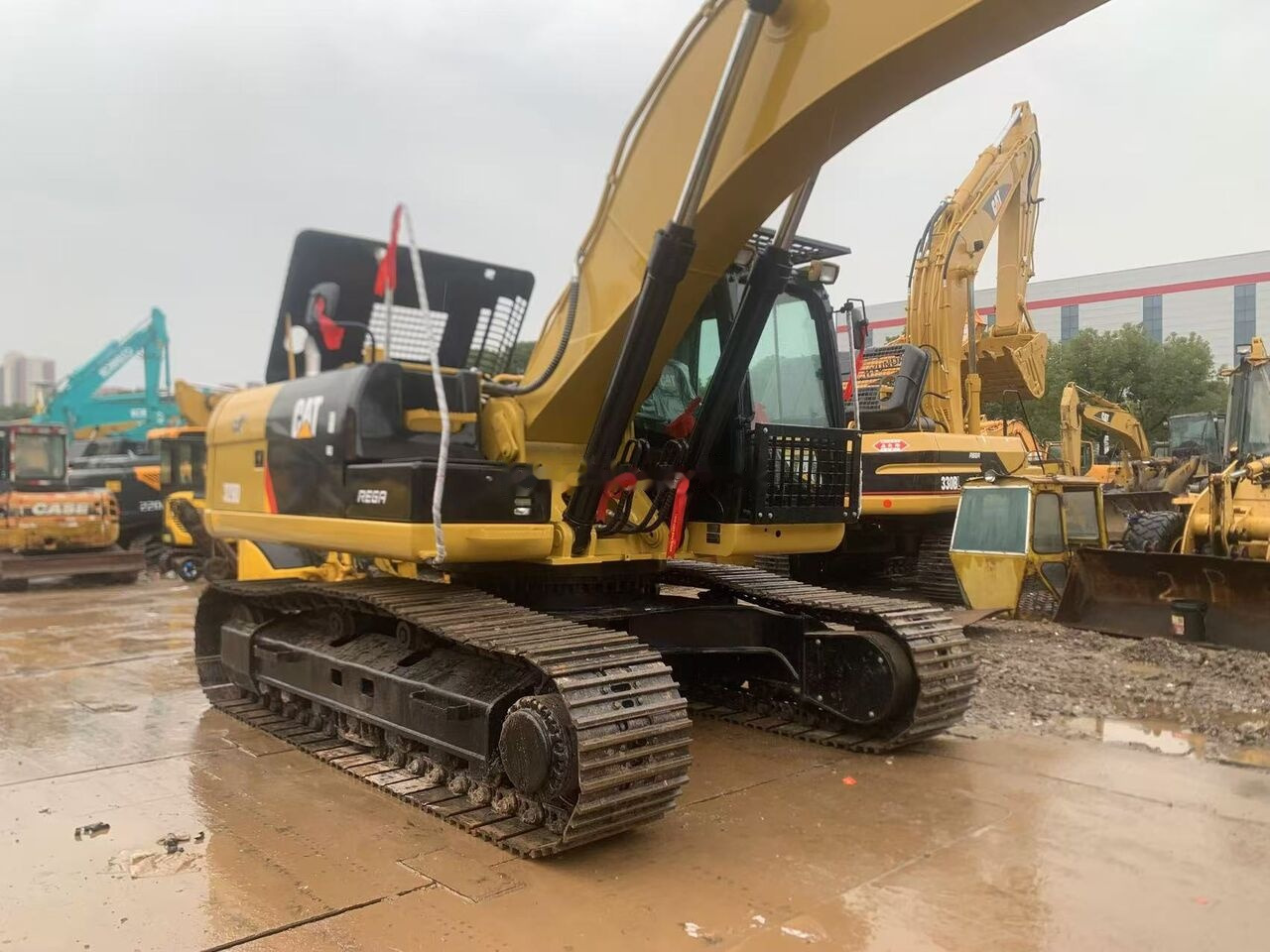 Caterpillar 329D - Верижен багер: снимка 4 Caterpillar 329D - Верижен багер: снимка 4
