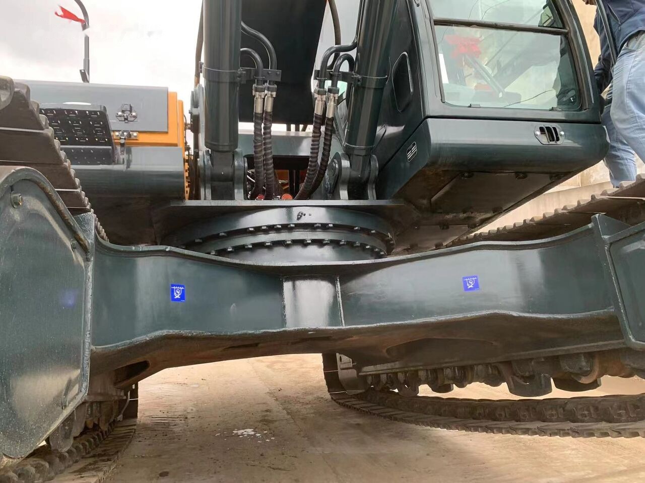 Hyundai R305LC-9T - Верижен багер: снимка 2 Hyundai R305LC-9T - Верижен багер: снимка 2