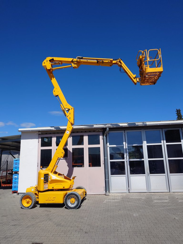JLG M450AJ - Артикулираща платформа: снимка 2 JLG M450AJ - Артикулираща платформа: снимка 2