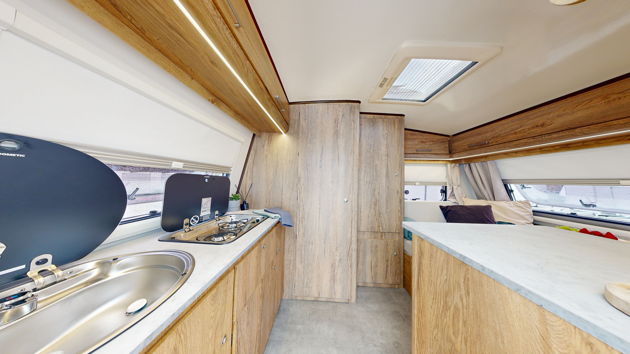 Лизинг на Niewiadów NT-SPRINT sandwich caravan kemping Niewiadów NT-SPRINT sandwich caravan kemping: снимка 15